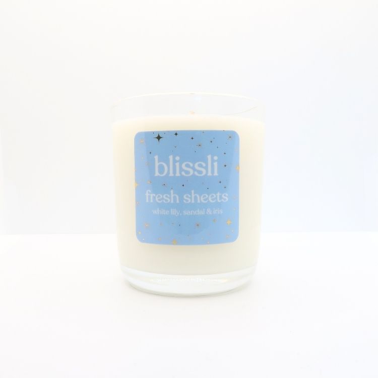 fresh sheets – white lily, sandal & iris 220g soy candle