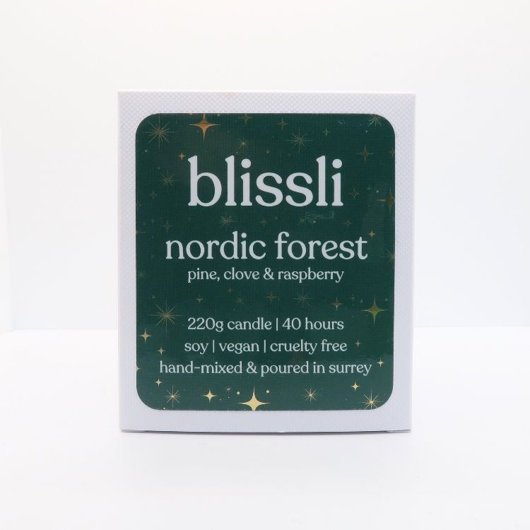 nordic forest – pine, clove & raspberry 220g soy candle