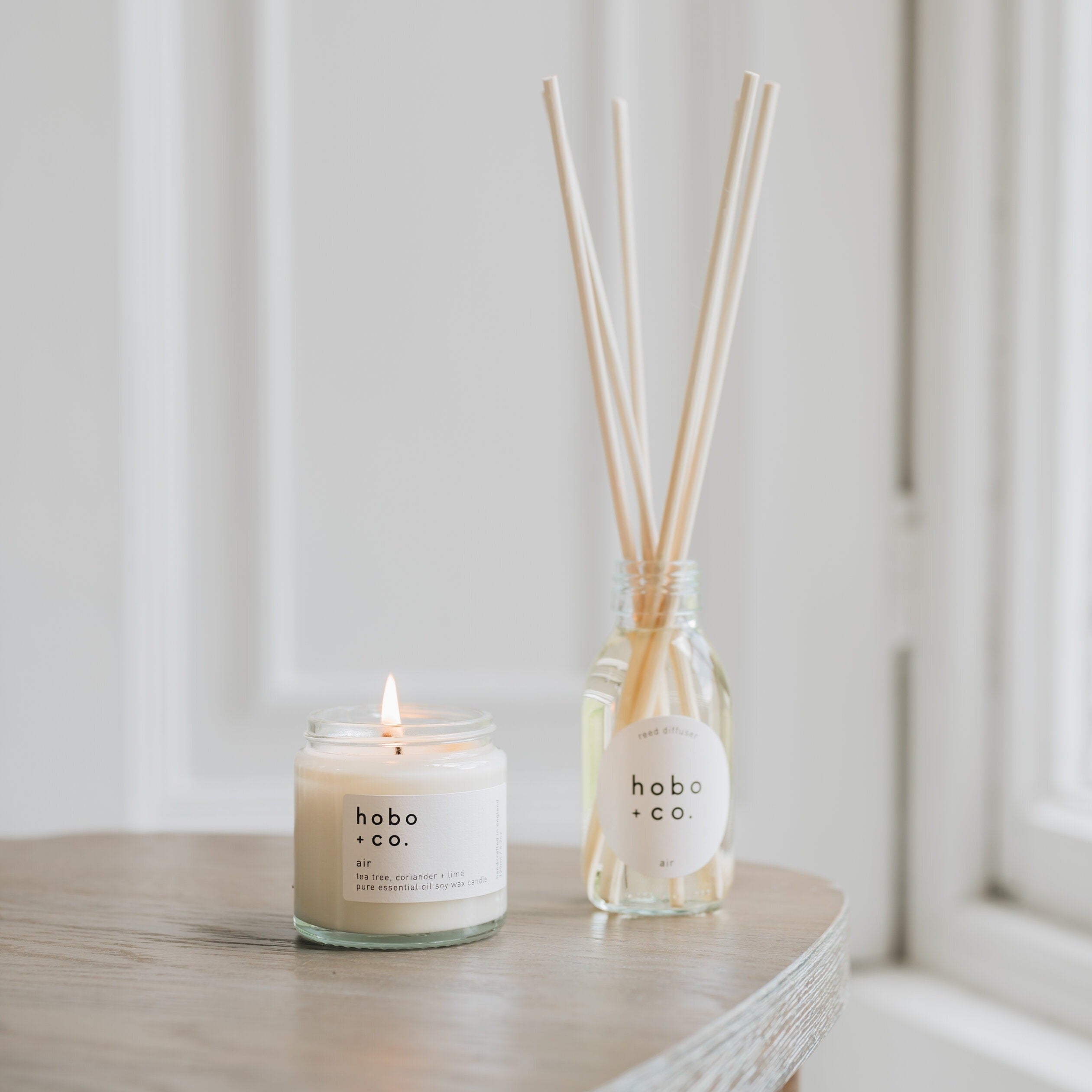 Roam Small Aromatherapy Essential Oil Scented Soy Candle